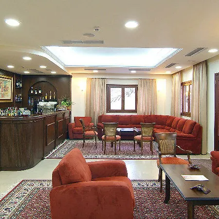 Apollonia Hotell 4*